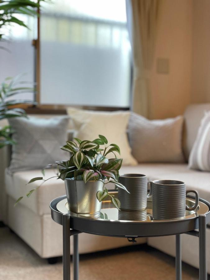 Shinjuku Modern Full-furnished Family Size Apartment3 Only 2min To Shinjuku By Train 公寓